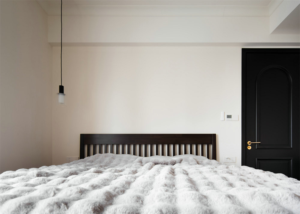 三和光谷道121平包豪斯混搭風(fēng)格裝修效果圖