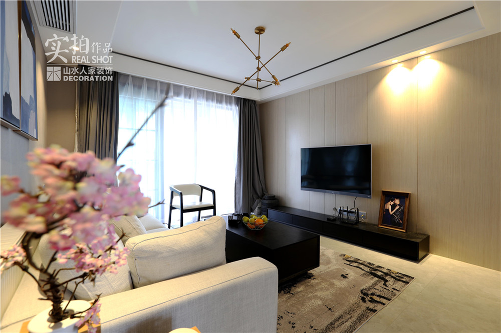 綠地香樹花城現(xiàn)代簡(jiǎn)約風(fēng)格裝修效果圖