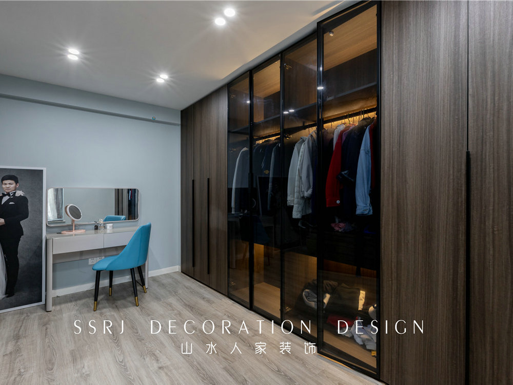 光谷匯景170平現(xiàn)代風(fēng)格裝修效果圖 光谷匯景170平現(xiàn)代風(fēng)格裝修效果圖