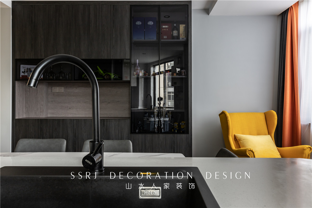 濱江苑現(xiàn)代風格裝修效果圖 濱江苑現(xiàn)代風格裝修效果圖