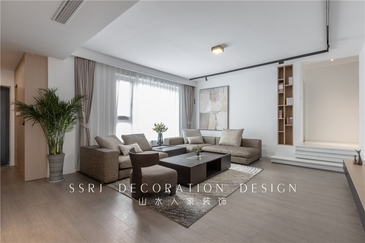 順馳泊林現(xiàn)代簡(jiǎn)約風(fēng)格裝修效果圖