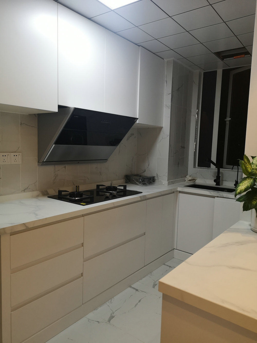 華星融城現(xiàn)代風格裝修效果圖