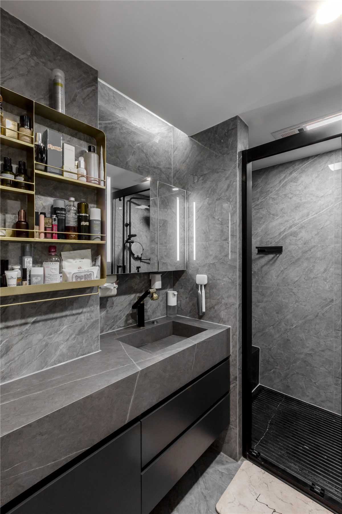 新榮苑法式輕奢風(fēng)格裝修效果圖 新榮苑法式輕奢風(fēng)格裝修效果圖